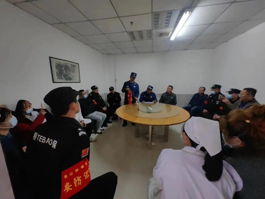 鞍山火灾应对指南，从初学者到进阶用户的应对步骤